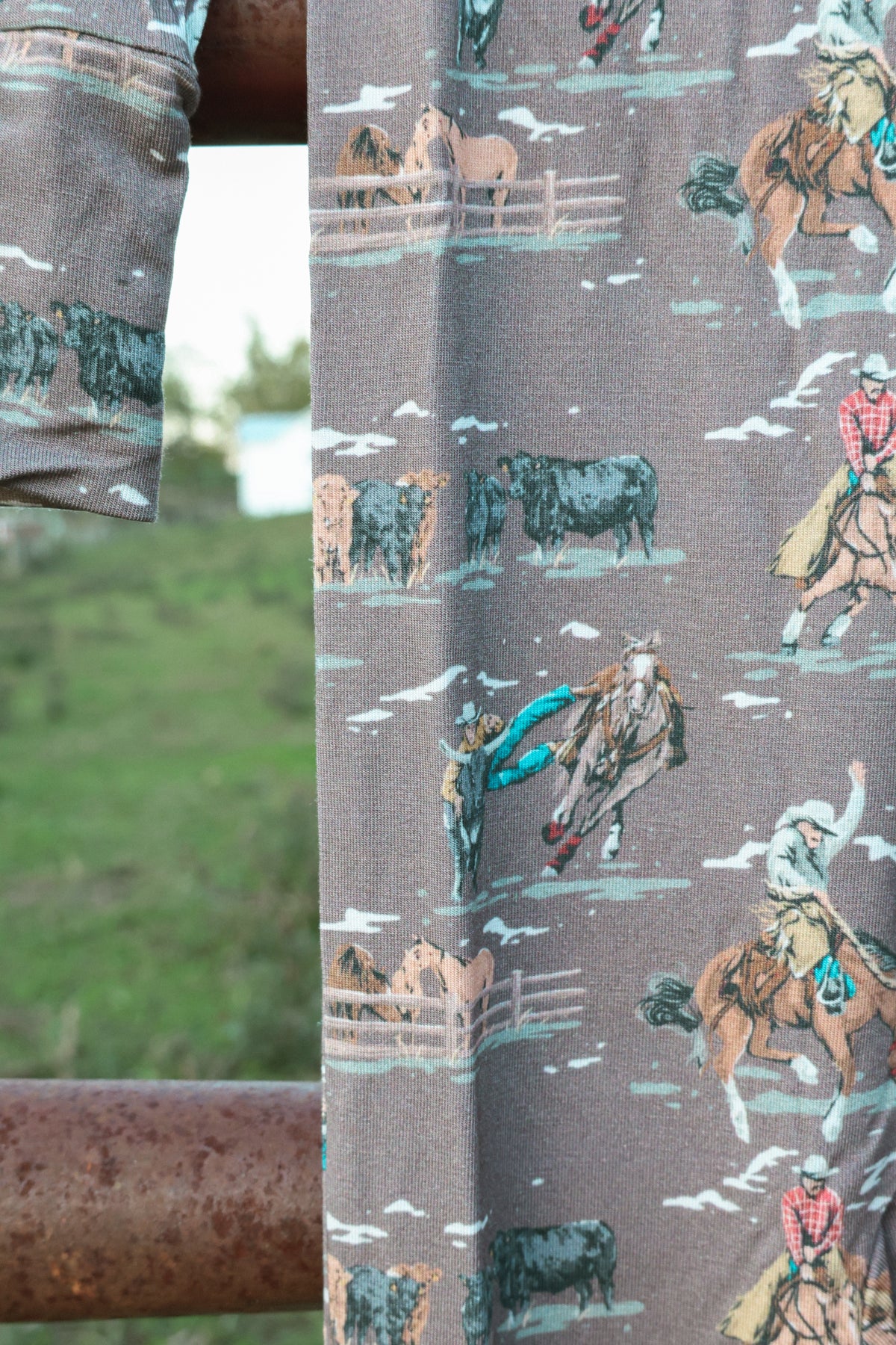 Saddle Up & Round 'Em Up Bamboo Convertible Sleeper | PREORDER